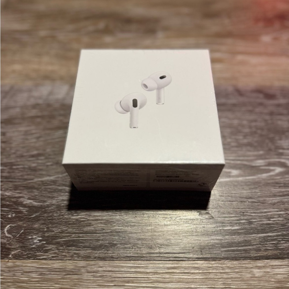 Apple AirPods Pro with USB-C Charging Case